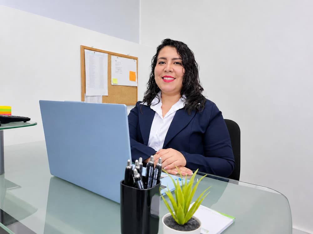 Gestión Comercial de Laboratorios Pacheco
